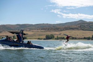 Centurion Boats 2018 WWSC kick flipping